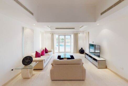 Muscat-Hills-4-Bedroom-Detached-Villa-Living-Room